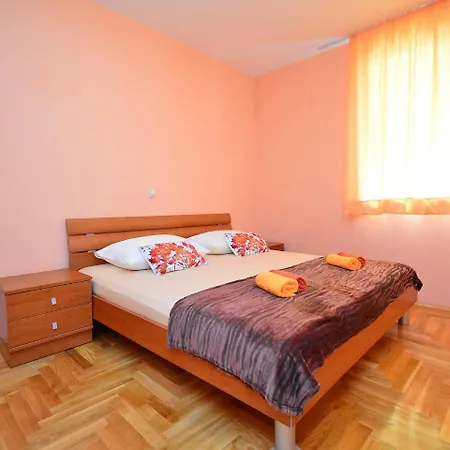 Apartman Apartment Mornar-4 By Interhome