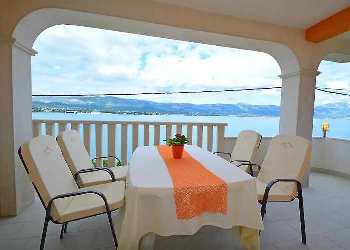 Apartamento Mornar-4 By Interhome *