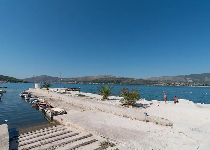 Mornar-4 By Interhome Apartamento *