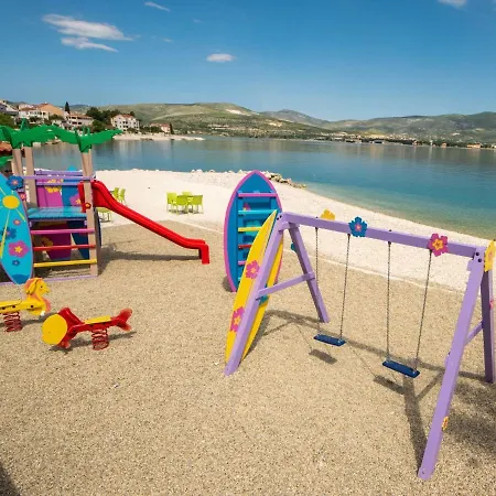 Mornar-4 By Interhome *